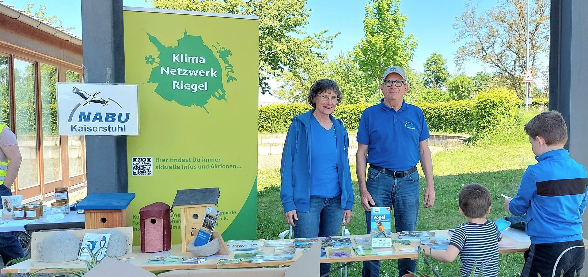 NABU Kaiserstuhl Pflanzenbörse Infostand